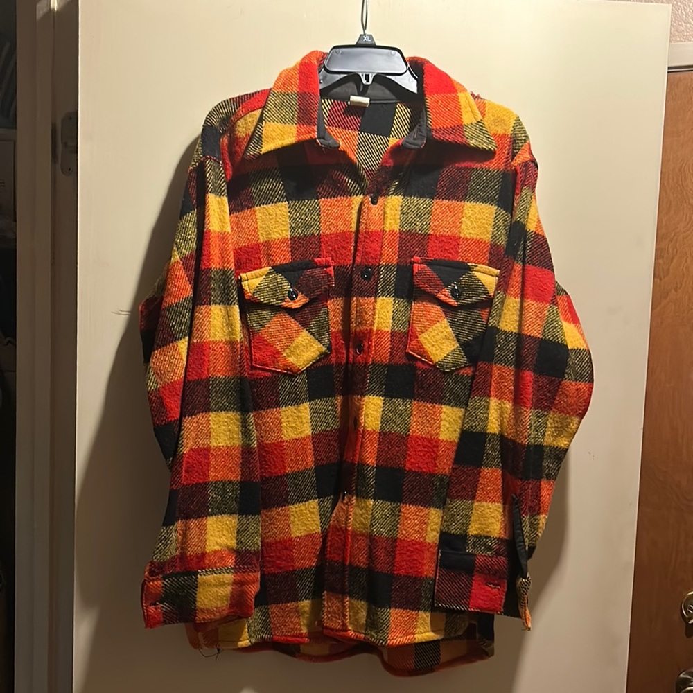 Vintage wool shirt , from the 50’s-60’s in excellent condition